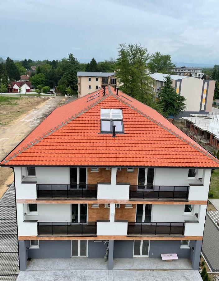 Apartmani Borova 2 Veliko Gradište Extérieur photo
