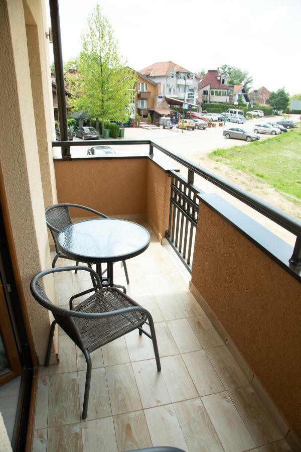 Apartmani Borova 2 Veliko Gradište Extérieur photo